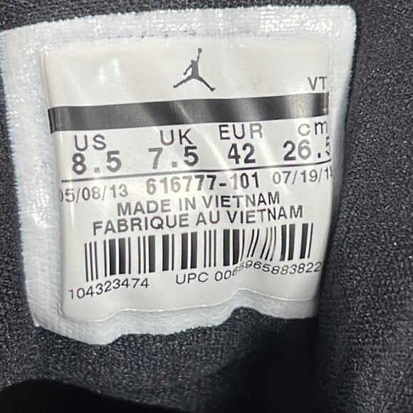 Vintage NIKE Men's Jordan Court Vision 99 White/Gym Red/Black Shoes size 8.5 - Picture 13 of 13